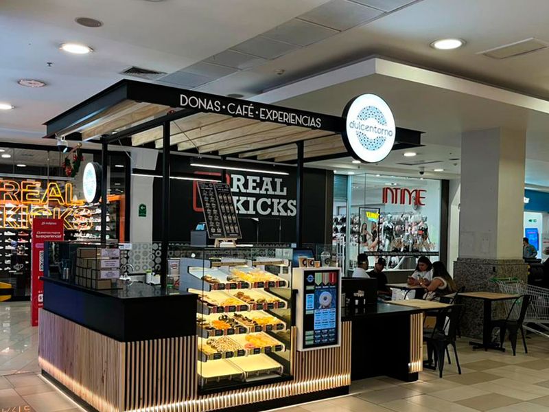 Tienda ALAMEDA en Mall Plaza Alameda